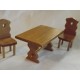Table et 2 chaises rustiques