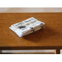 Pile de journaux 2cm de long