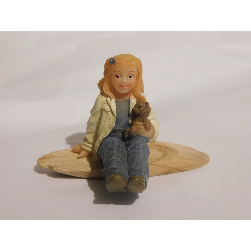 Figurine jeune fille assise - Didange Modelisme