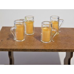 Carafe en verre de jus d'orange (2cm haut, vendue à l'unité)