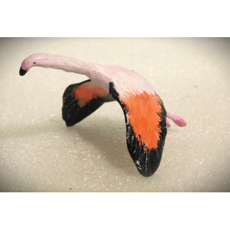 Flamant rose en vol