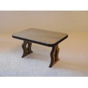 Table en bois de tilleul teinté