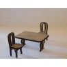 Table avec 2 chaises en bois de tilleul
