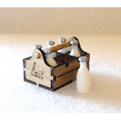 1 Cagette à casiers et 6 bouteilles de lait (vendue à l'unité)